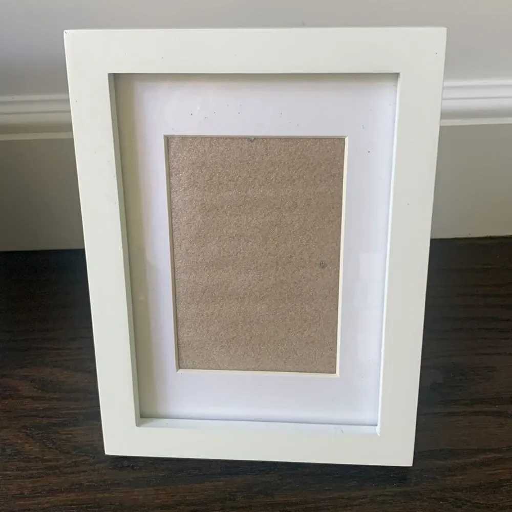 Set of 2 White Wood Modern Gallery Frames – 5x7 or 3.5x5